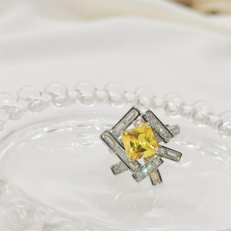 Irregular Yellow Diamond Ring for Women - Adjustable, Versatile, Stylish, and Trendy Gift Adjustable