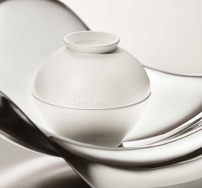 Sulwhasoo Concentrated Ginseng Renewing Eye Cream EX 20ml – Premium Anti-Aging Eye Care