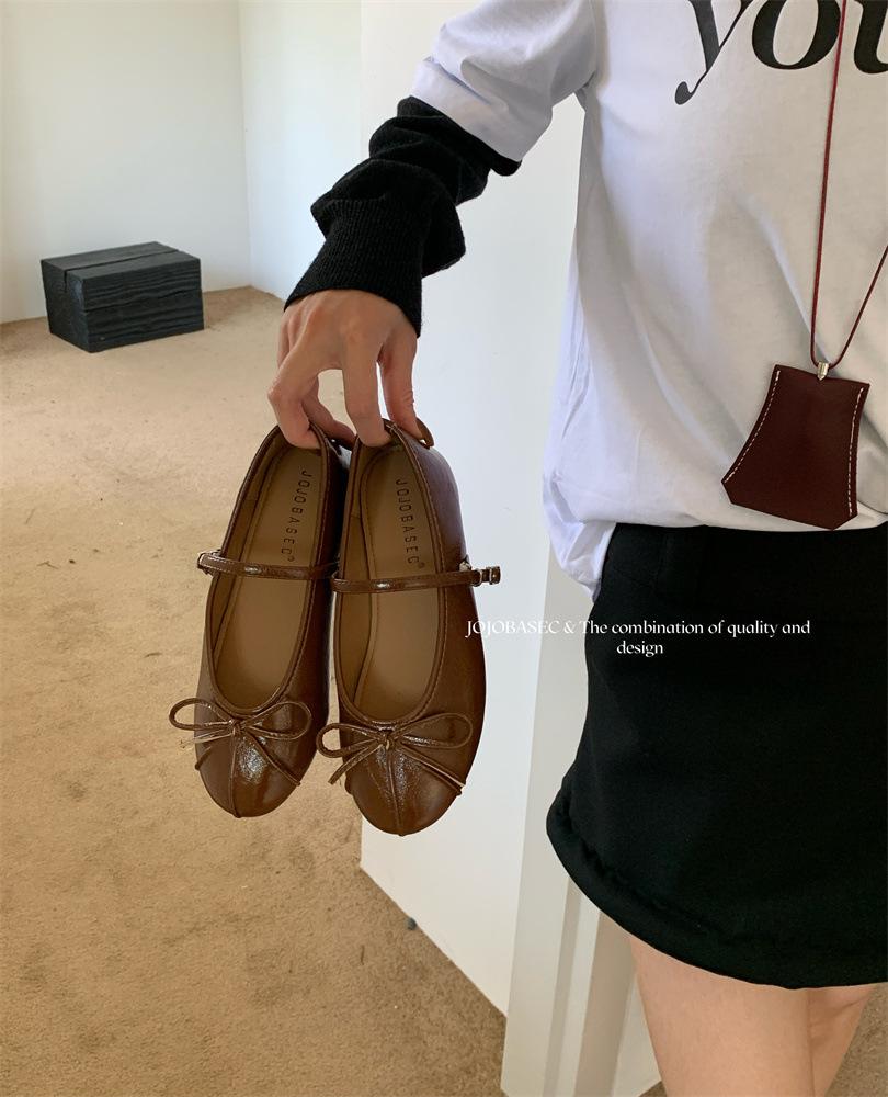 

French pleated round head bow gentle single shoes women with skirt summer fashion thick heel high heel Mary Jane shoes 39 коричневый