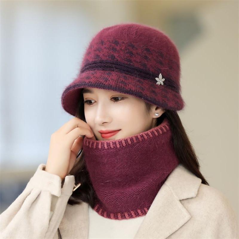 Knitted Hat Set For Middleaged Women Winter Warm Plush Flower Petal Design Outdoor Travel