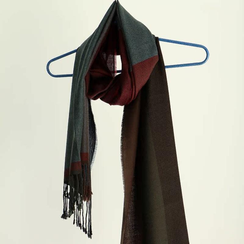 Autumn and Winter Business Men's Wool Scarf, Herringbone Pattern Two-color Warm Scarf, Korean Version of Long Spike Tassel