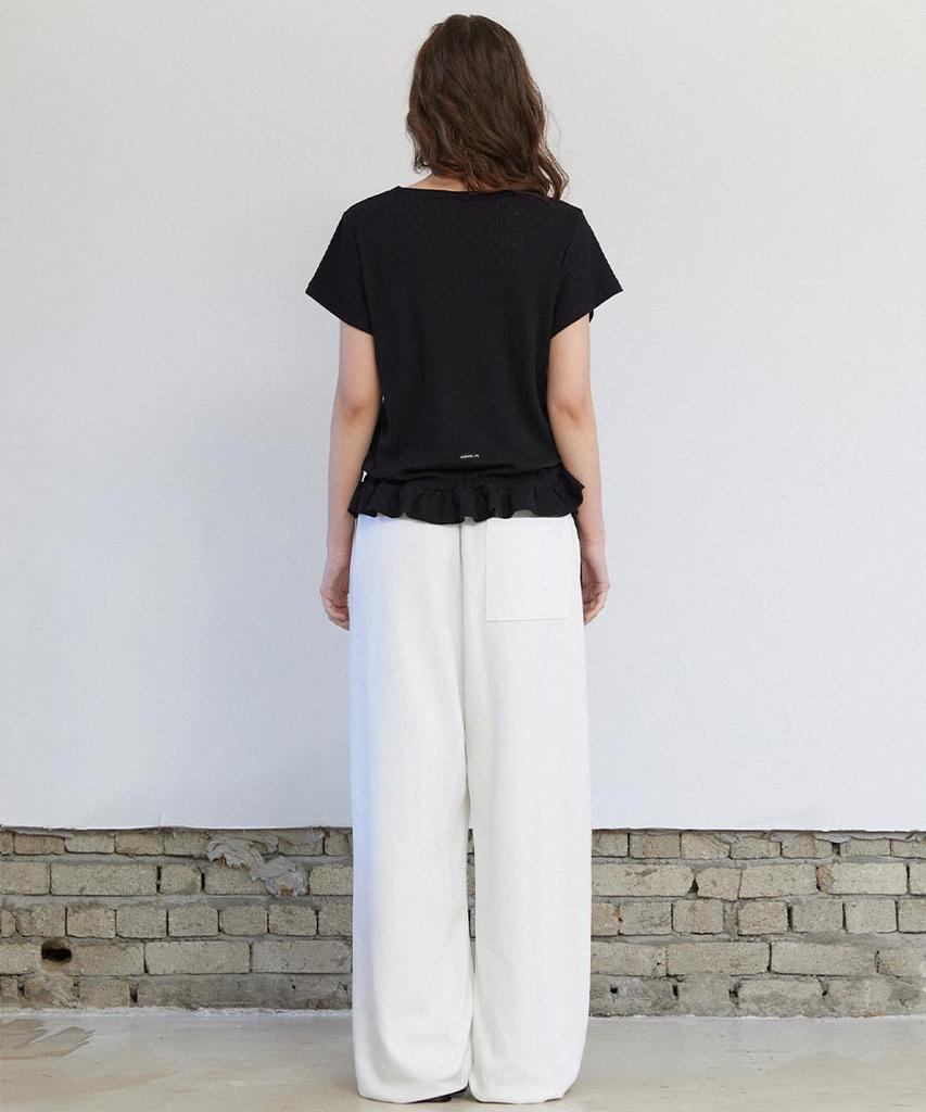 Lense Eyelet Frill Half T-Shirt Black