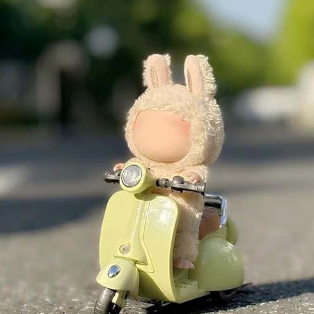 Miniature Stunt Motorcycle Toy Car 360 Rotation Swing Doll Accessories Pet Electric Motorcycle Model