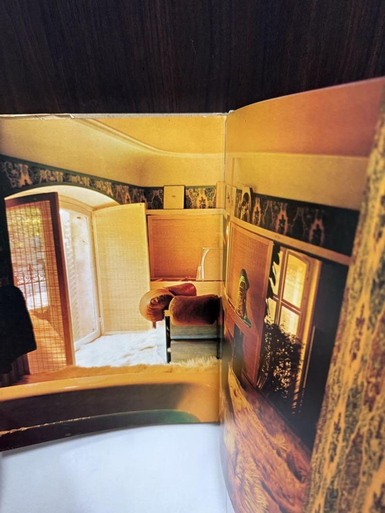 [USED] Good Quality Modern Furniture and Decoration Modern