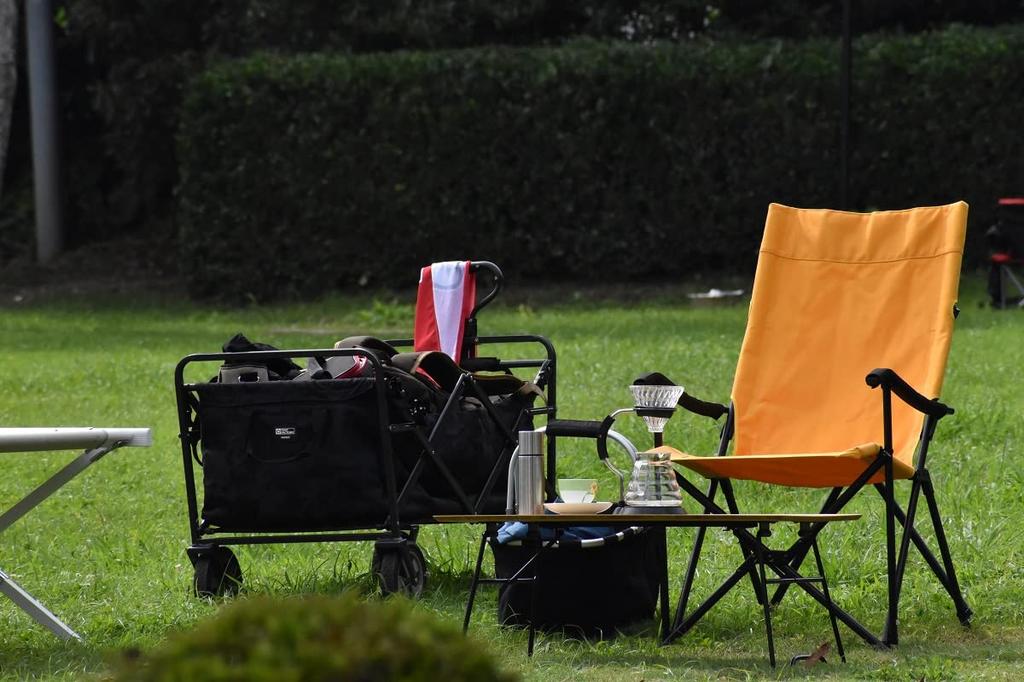 onway New Slim Folding Outdoor Camping Stylish Compact Reclining Lightweight Solo Indoor High Back Central Convergence Chair Folding Chair Telework No