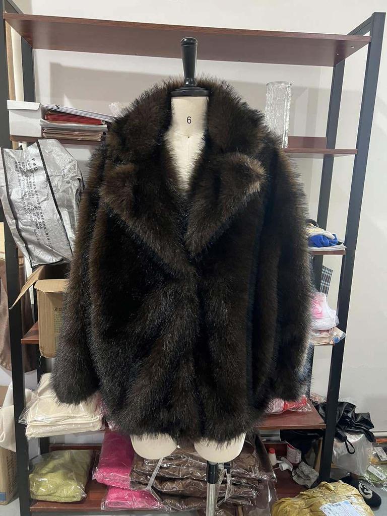 2024 European & American Women's Solid Color Faux Fur Loose Streetwear Coat