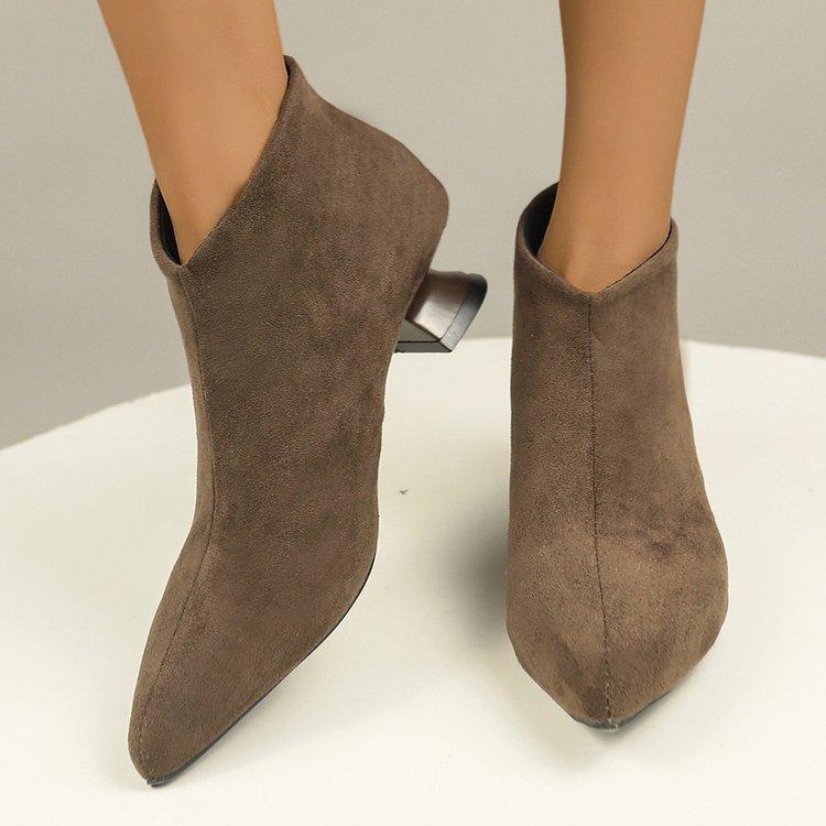 Fashion 2025 Pointed Toe Women Hot Selling High Quality Fashionable Ankle Boots Mid Heels Designer Leather Shoes Woman Trend