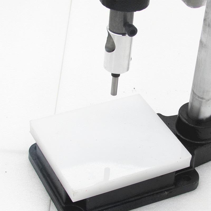 Mașină de perforat manuală cu o singură gaură pentru pungi de pânză, piele, plastic și pungi pentru alimente. Ideal pentru găuri cu precizie.