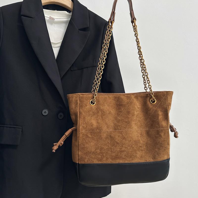 Fashion diamond lucky bag bucket bag new retro niche drawstring shoulder bag large capacity chain commuter tote bag