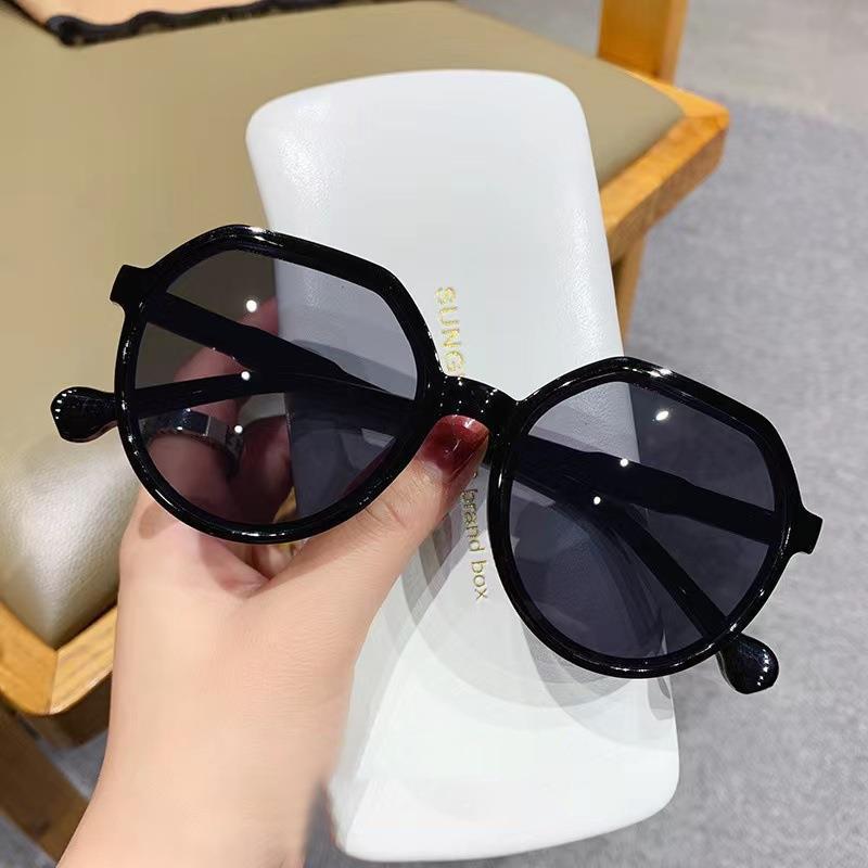 Internet Famous Sunglasses Uv Resistant Retro Street Photo Sunglasses High-End Personalized Sunglasses Big Frame Sunglasses