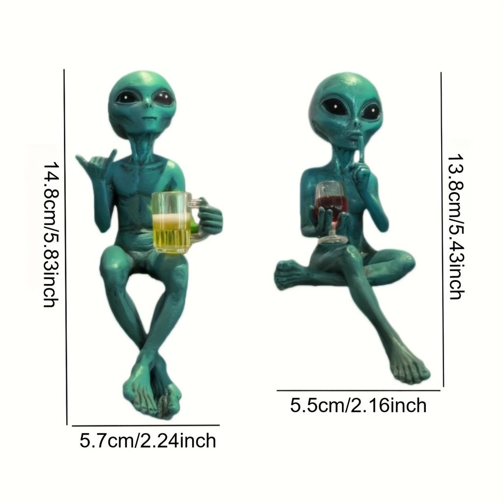 2pcs Green Alien Drinking Resin Figurine with Red Wine&Beer -Green-Skinned Alien Collectible Statue, / Sci-Fi Decor for Living Room,Office,Bookshelf