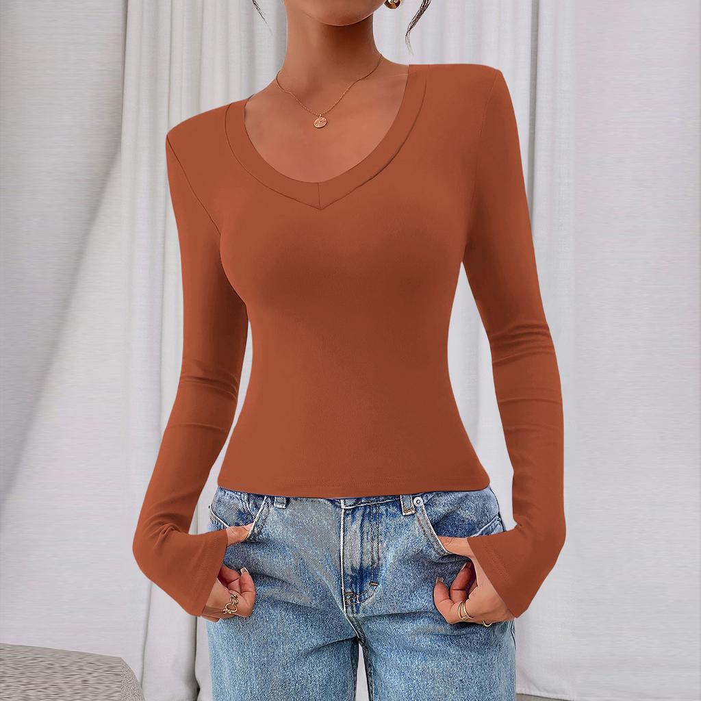 Women's Casual Fashion Deep V Neck Slim Fit Cropped Outing Top