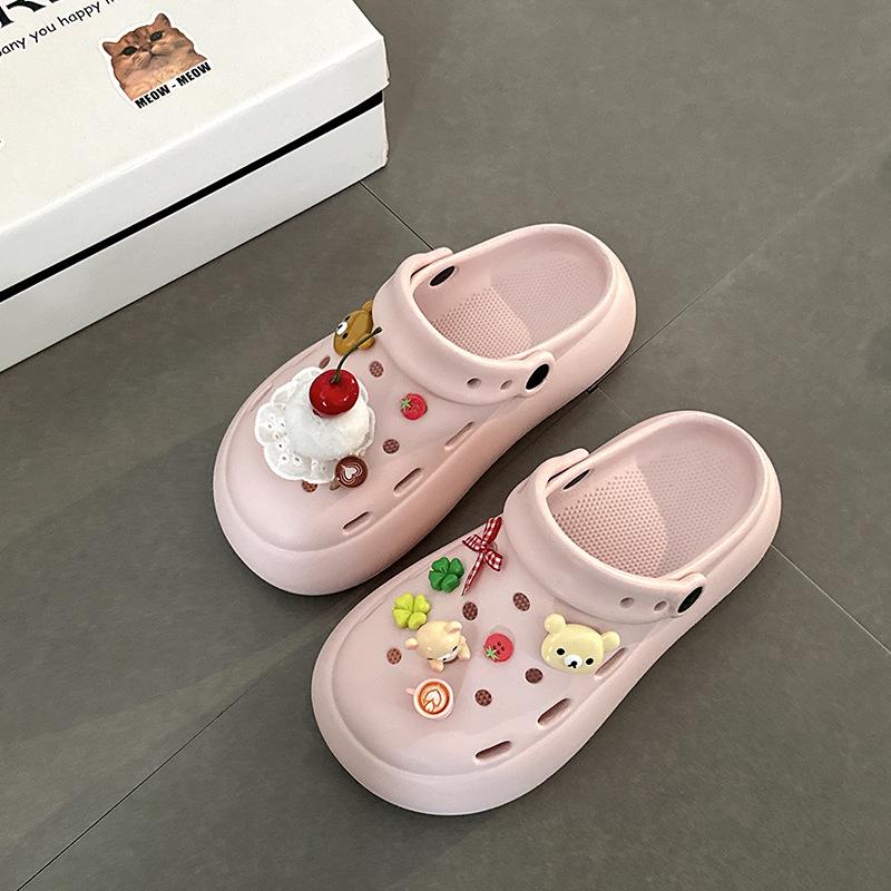 Fashion thick-soled hole shoes women's spring and summer new bag head cool slippers women's cartoon one-pedal slippers