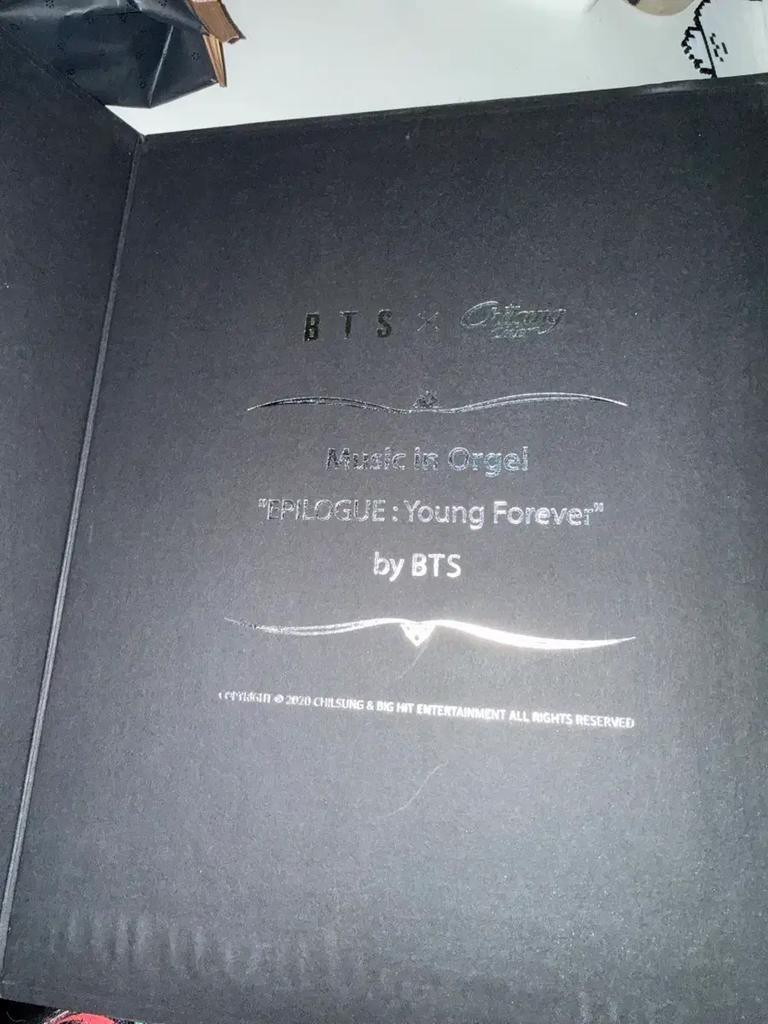 Boîte à musique BTS Sept Étoiles Limitée à 500 pièces dans le monde Utilisée