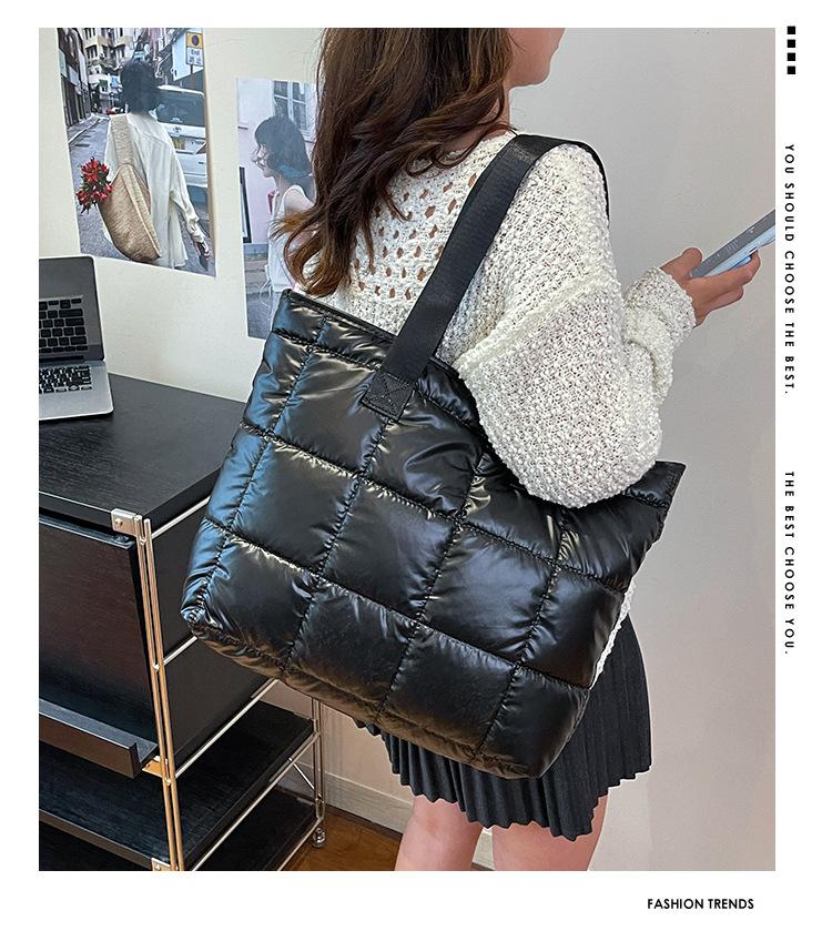 2025 new women's bag fashion Korean version of space cotton clothing bag down bag shoulder bag large capacity