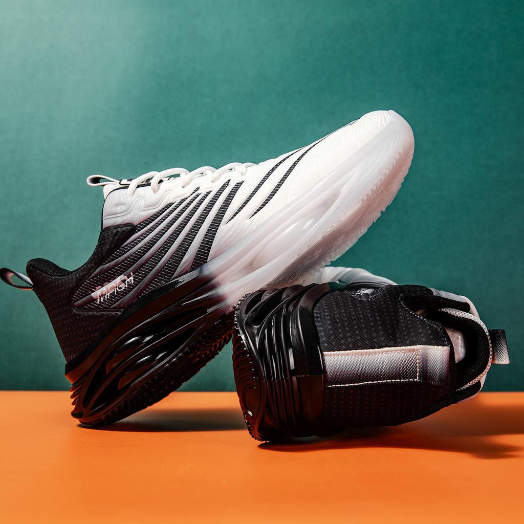 Men Summer Sports Sneakers Breathable Lightweight New LargeSize Running Shoes Outdoor Trekking Trend Large Size