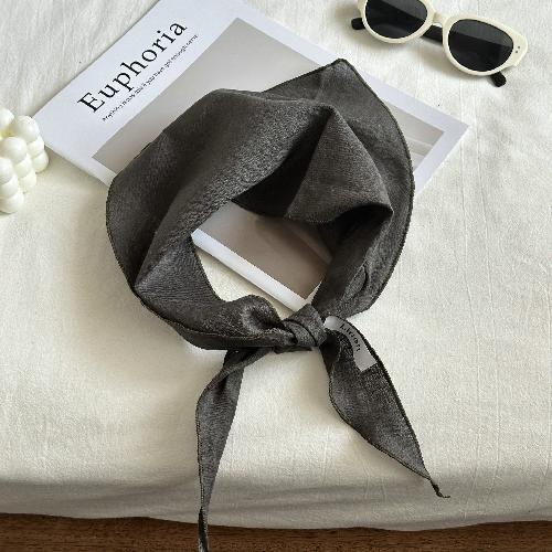 Women's Cotton and Linen Headscarf Hairband Double-sided Triangle Scarf Silk Scarf Baby Scarf Plaid All-match Spring and Autumn