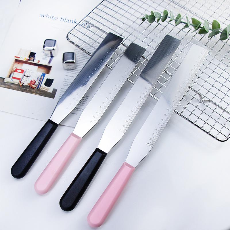 Stainless Steel Right Angle Icing Spatula with Scale for Cake Smoothing