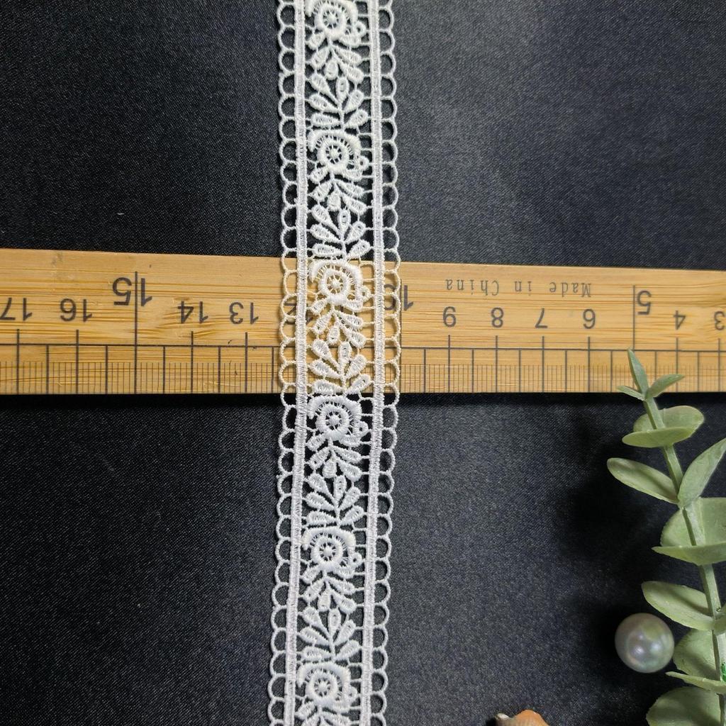 Hot Spot Transparent Mjölksilke Spets Bröllopskardin