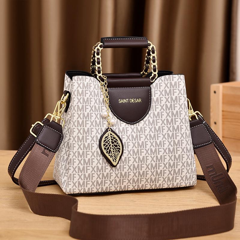 Chic Vintage Inspired Pu Handbag For Women With Spacious Interior And Elegant Color Options