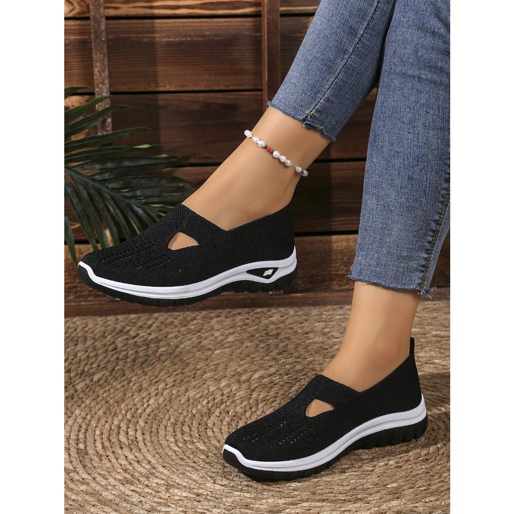 Modische und bequeme lässige Einzelschuhe in Übergröße mit atmungsaktiven, fly-gewebten Mesh-Schuhen mit Aushöhlungen, Ein-Fuß-Schuhe