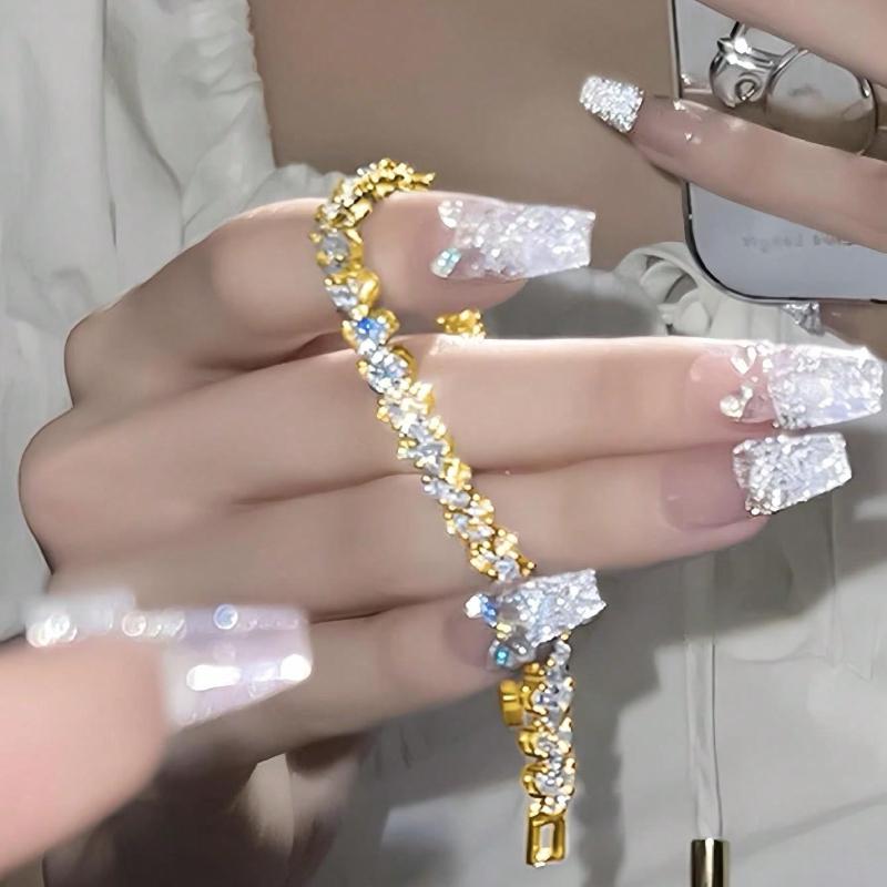 1pc Luxurious High-End Love & Diamond Decoration Shiny Bracelet, Suitable for Women To Wear on Daily, Festival and Party Occasions