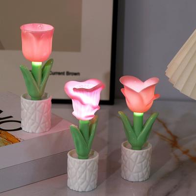 Mini LED Blumen Tischlampe Kreatives florales Nachtlicht mit weichem Schein Batteriebetrieben Nachttisch Schreibtischdeko Niedliches Stimmungslicht für Schlafzimmer Büro