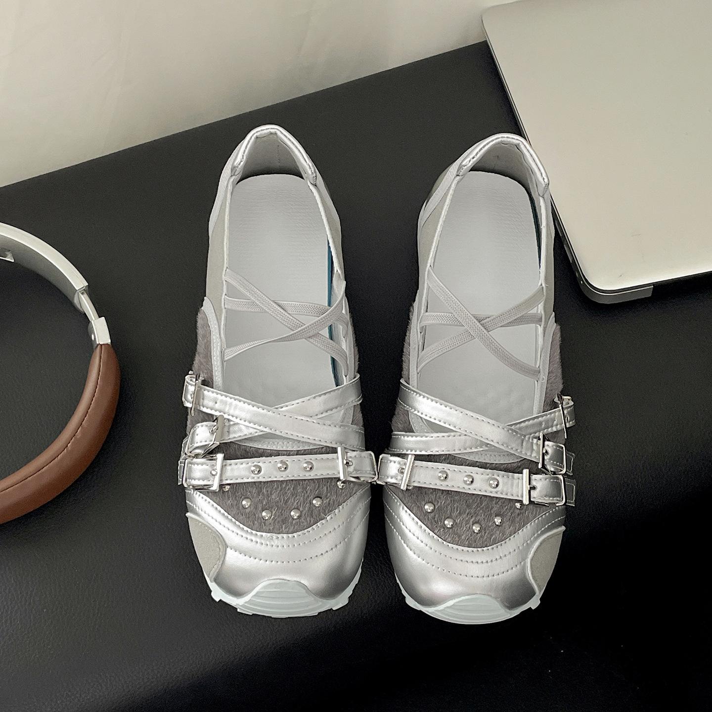 

Серебристые ретро балетки в спортивном стиле с легким вырезом, туфли Мэри Джейн, женские летние модели 2025 года, новые модели с юбками, на плоской подошве, немецкие тренировочные туфли 40 серебряный серый