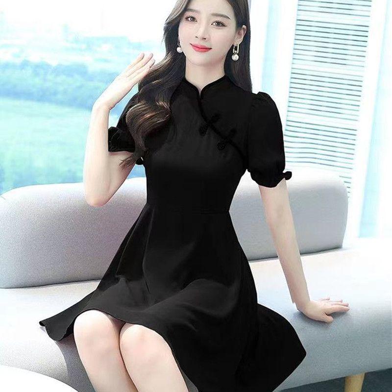 

Модное платье женское 2023 лето новый стиль благородная леди элегантное стройнящее с контролем талии сексуальное ретро западный стиль платье ципао Black M (40.00 kg-45.00 kg