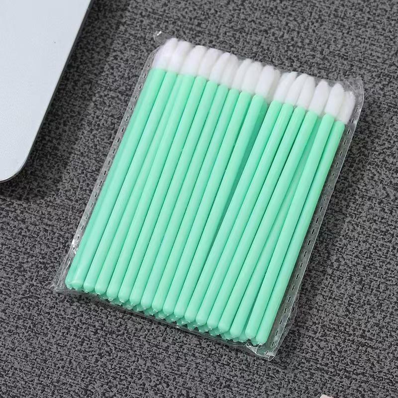 

Long-lasting Solid Lip & Mousse Brush - Perfect for Lipstick, Lip Balm, Gloss, Foundation, Concealer & Makeup