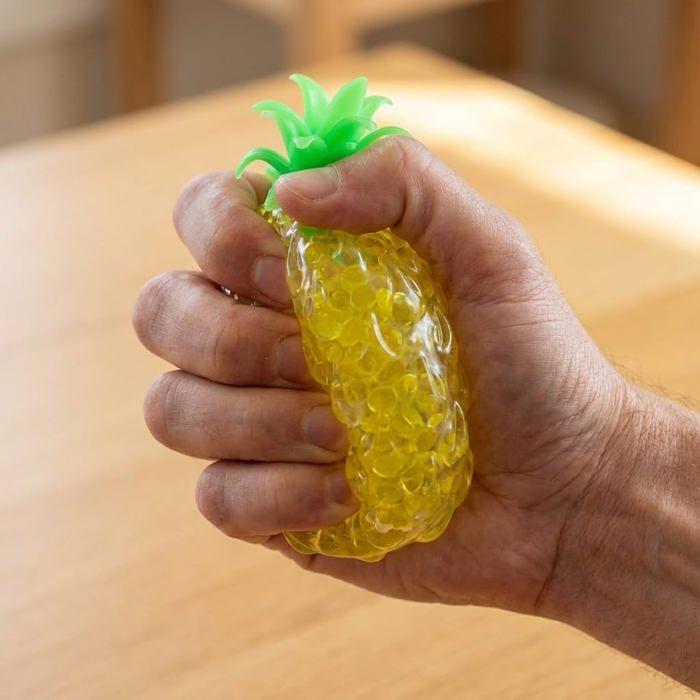 Jouet anti-stress ananas rempli de perles Bead Filler 11 x 6 cm, dès 6 ans