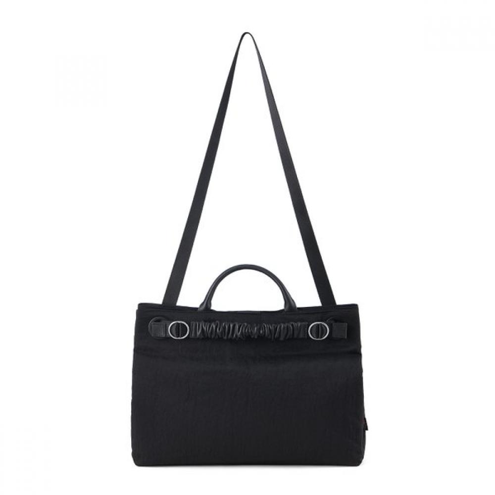 Mandarina Duck Shoulder Bag Push   Pull Uut14001