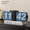 Mechanical Desk Clock: Automatic Page-Turner for Home Decoration