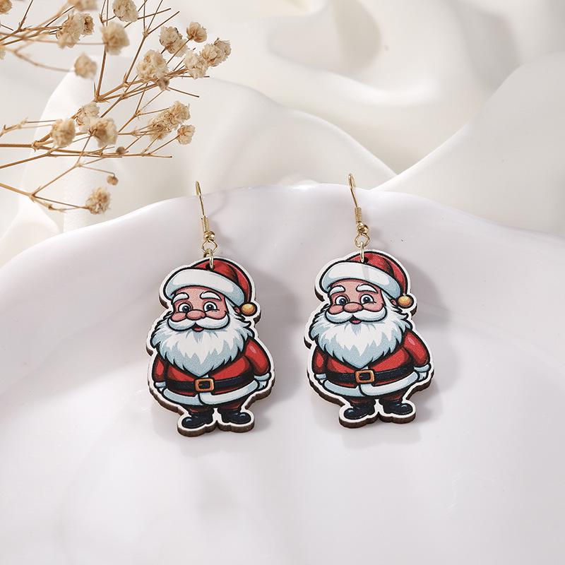 High-End Reindeer Candy Christmas Earrings for Women: Cute Cartoon Holiday Jewelry