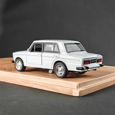 1:32 LADA 2106 Alloy Diecast Model Retro Russian Lada Vehicle Toy Sound & Light Children's Toy Kids Gift Birthday Present Boys