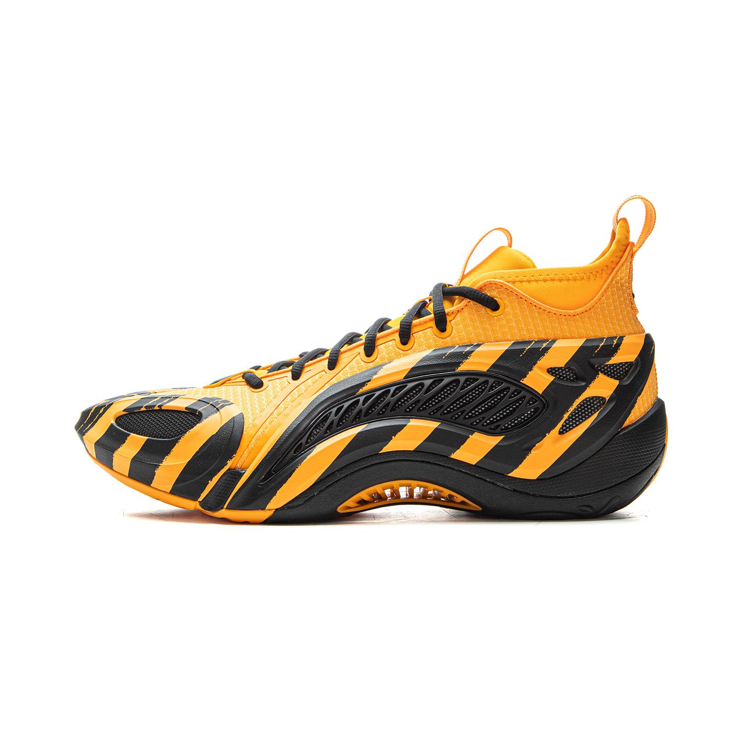 

Li Ning BadFive Air 1 Super Cushioning Slip Resistant Abrasion Resistant Breathable Rebound Grip Mid top ABFV037-8 39