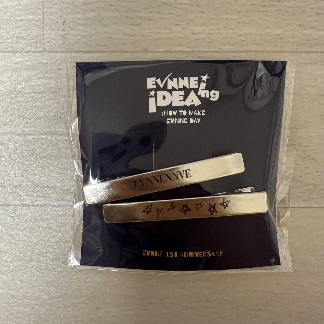 

[USED] EVNNE 1st Anniversary Pop-up Store Hairpin Set