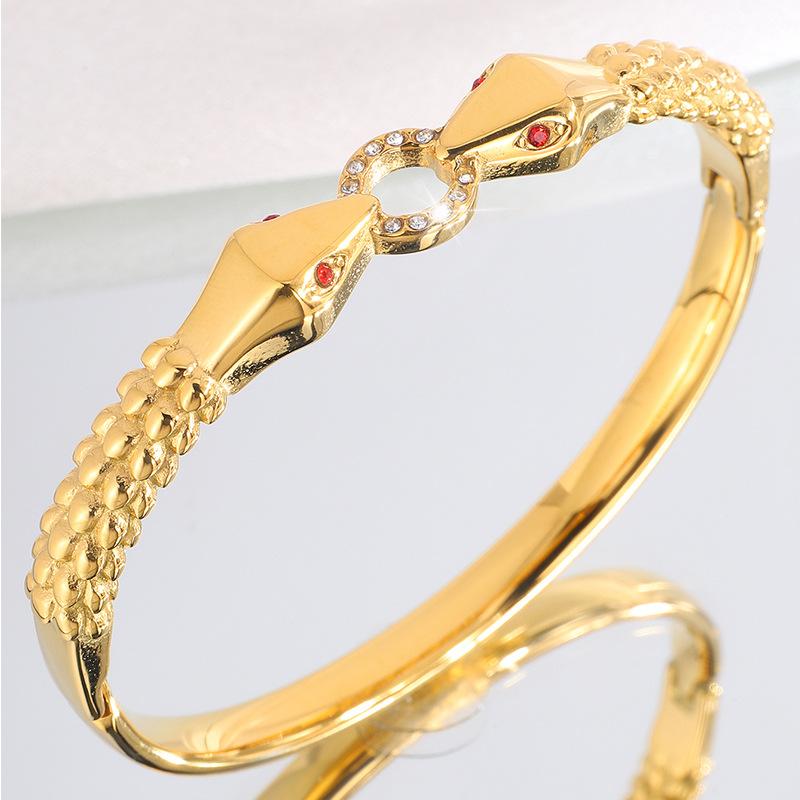 Women's Light Luxury and High-end Double Snake Head Red Versatile Design Exaggerated Jewelry Bracelet