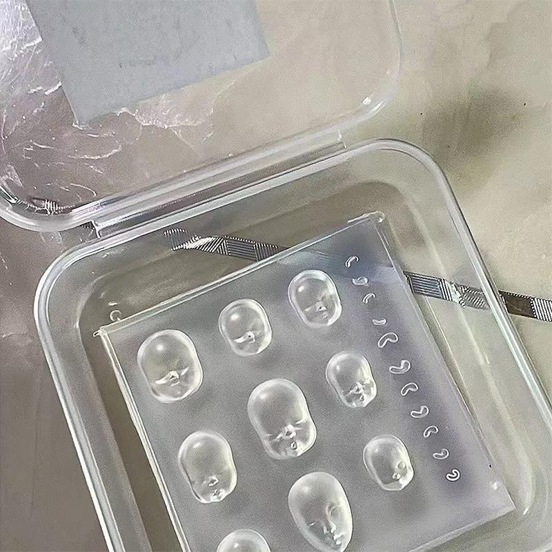 Cartoon Human Face Doll 3D Silicone Nail Mold Hand Engraving Mold Nail Art Decorations Silicone Fashion Manicure Mold Accessory