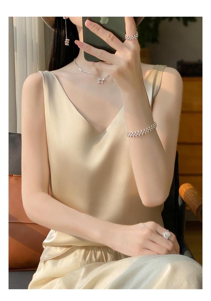 Women's Stylish Satin V-Neck Spaghetti Strap Vest - Sexy Back Inner Layer for Spring/Summer Suits