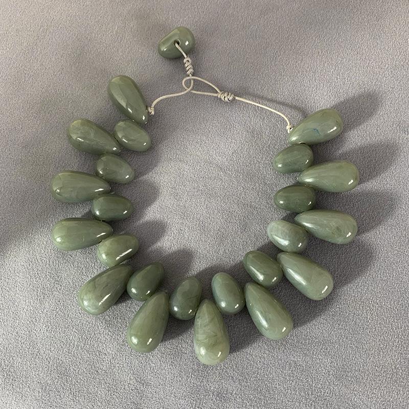 Stylish Teardrop Resin Beaded Necklace - European & American Design