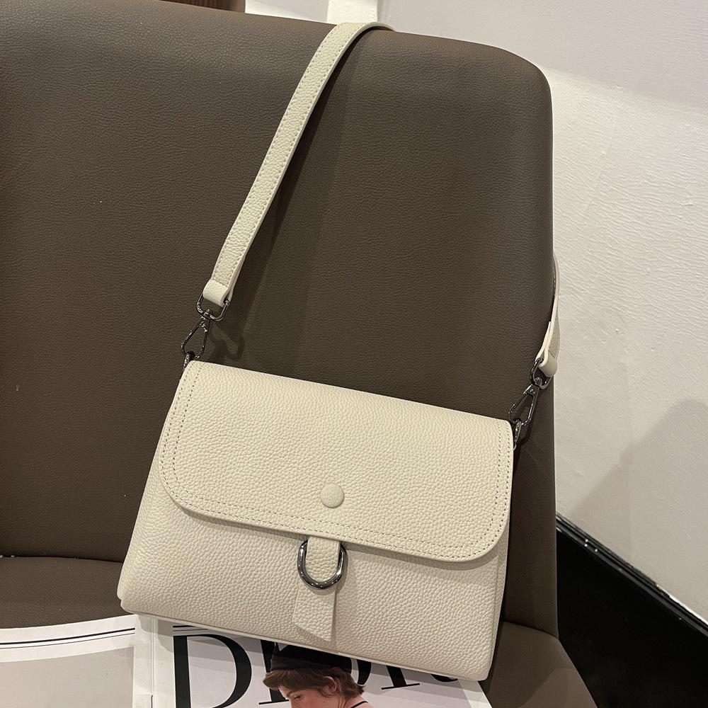 Damska torebka crossbody ze skóry naturalnej - Skóra bydlęca najwyższej jakości, Wszechstronna, Luksusowa, Mała kwadratowa, Styl 226