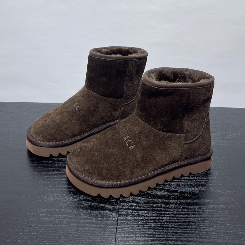 Thickened warm snow boots women's winter leather short boots new versatile non-slip soft-soled snow cotton shoes