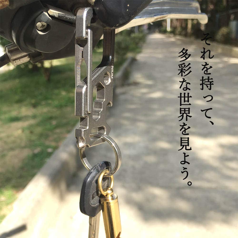 Schlüsselanhänger Titanlegierung Schlüsselring EDC Werkzeug Multiwerkzeug Hardware Zuhause Outdoor Anti-Verloren Flaschenöffner Fahrradspeichenschlüssel Geschenk