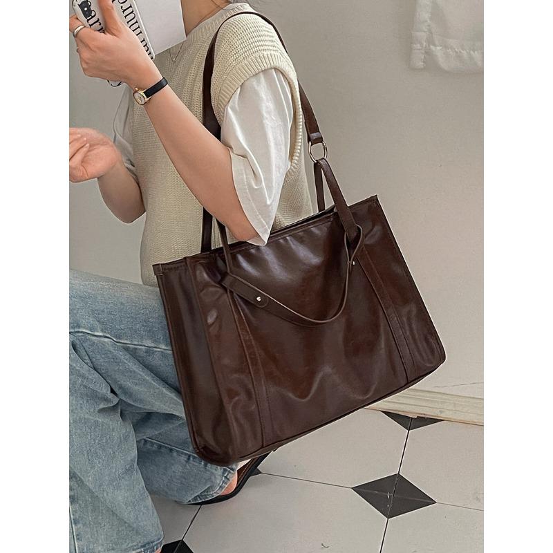 Simple Retro Texture Large Capacity Commuter Bag Square Student Versatile Tote Bag Portable Shoulder Messenger Bag Tide