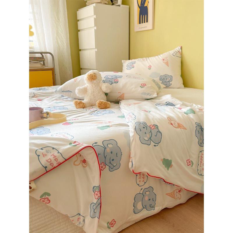 Lightweight Knitted Comforter Cute Cartoon Pattern Skin Friendly Thin Summer Quilt Air Conditioner Duvet for Home