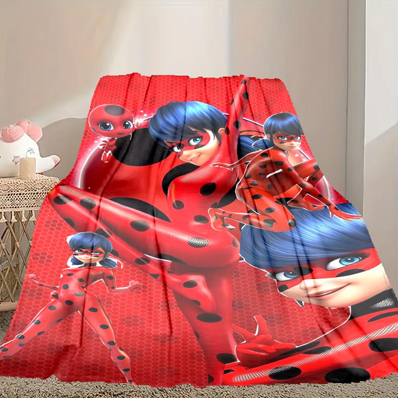 Ladybug Blanket Lightweight Print Throw Blanket For Couch, Bed, Car, A Heartfelt Gift for Your Family and Friends
