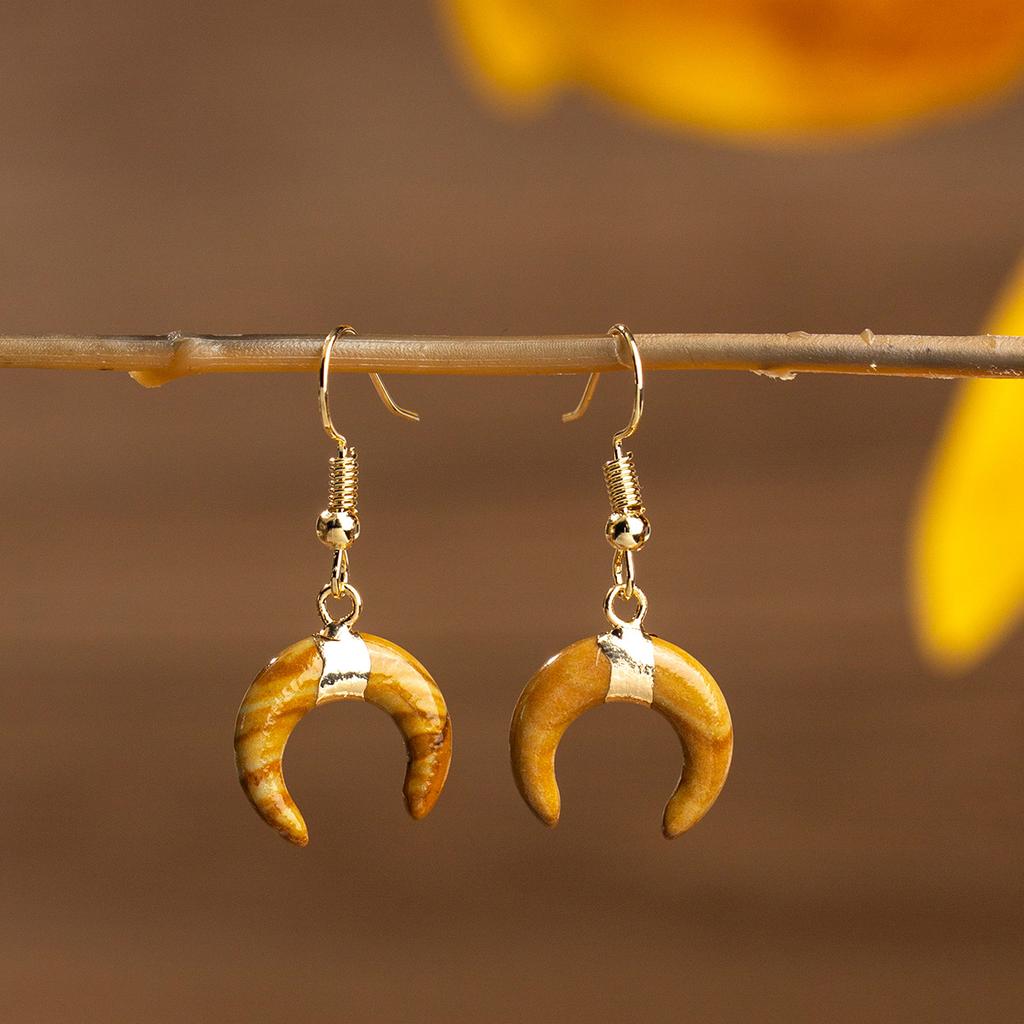 Natural crystal moon earrings, pink crystal, horn earrings, minimalist earrings, accessories,Christmas gift,Valentine's Day gift, girlfriend gift