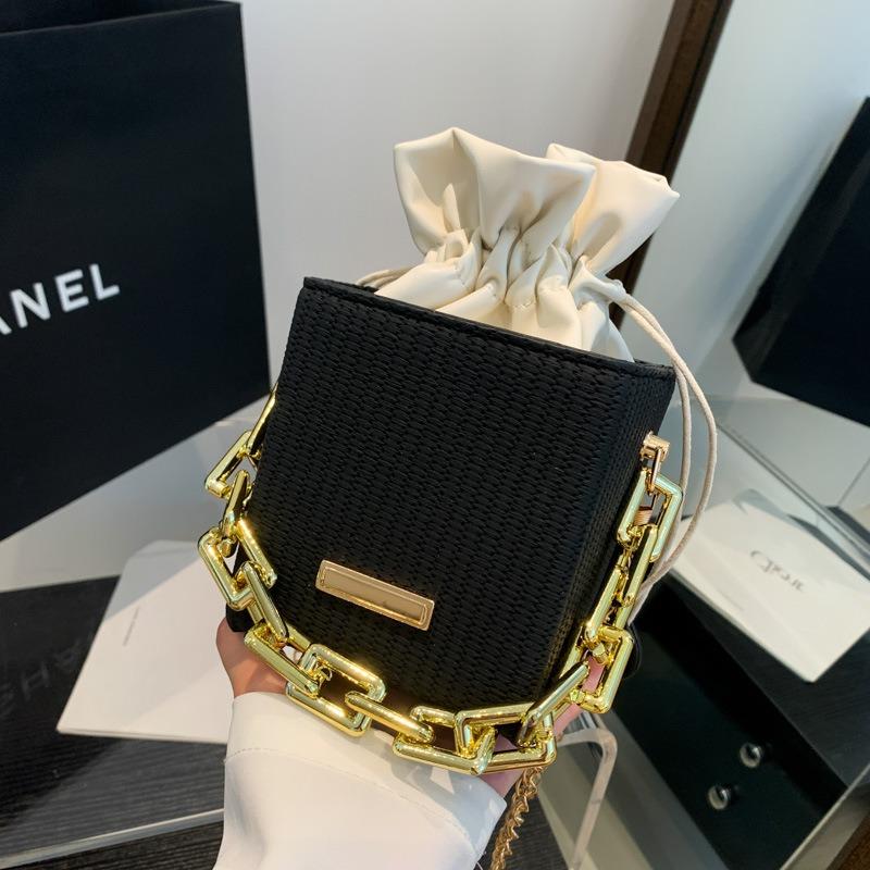 Mini fashion chain handbag summer new shoulder messenger bag strap small square bag tide