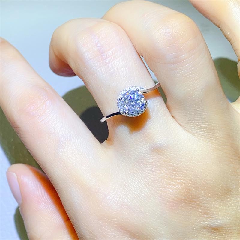 Torsion Arm 1 Carat Moissanite Ring with D Color, Lab-Certified, Diamond-Tested, Black Card Included.